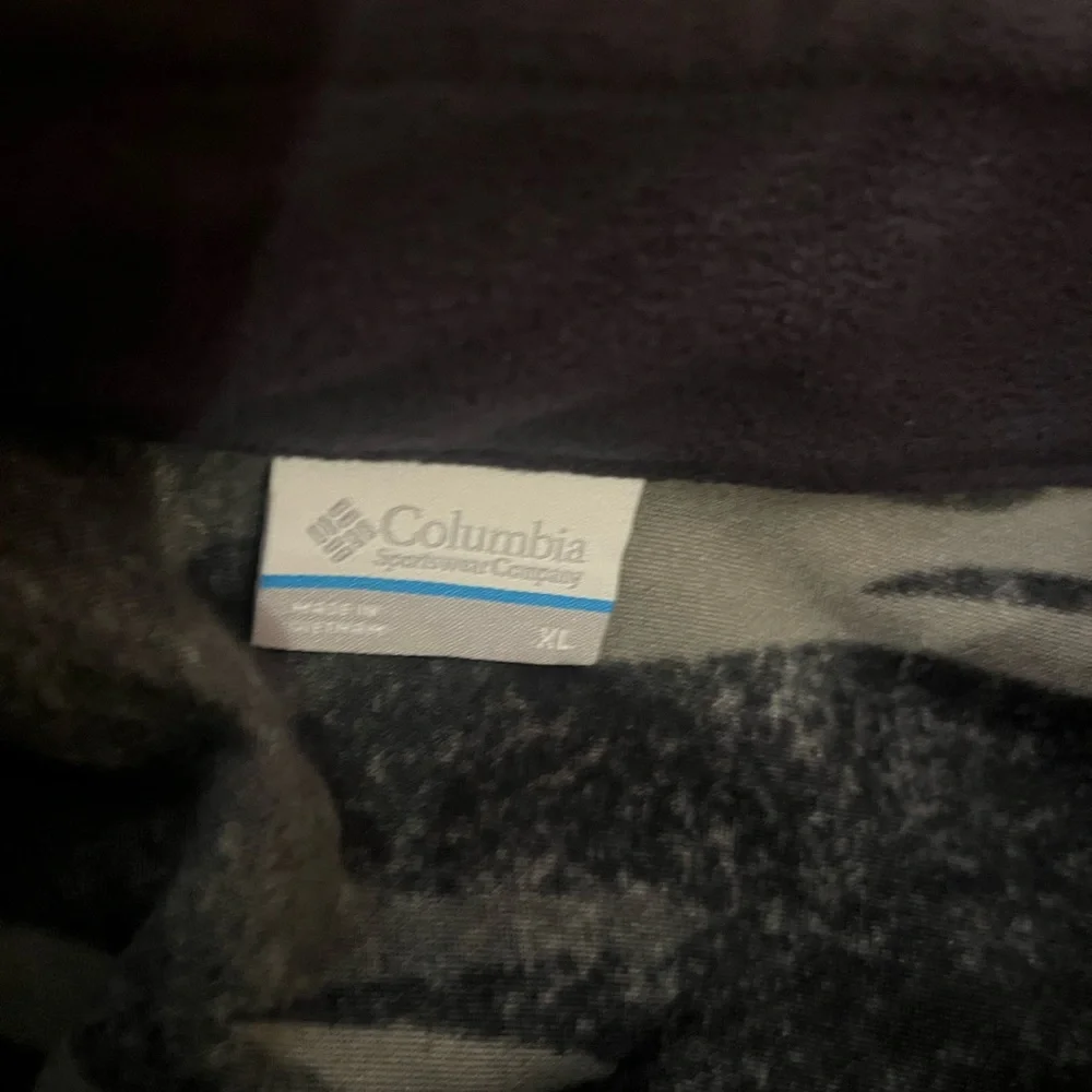 Columbia Camo Quarterzip